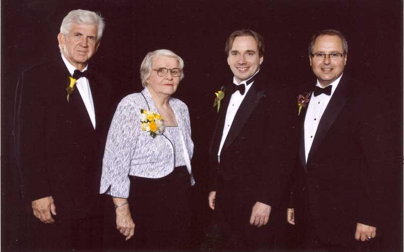 Jean, Linus Torvalds, Bob Metcalfe and John C. Holler | Jean received the CHM Fellow award "For contributions as one of the first programmers of the groundbreaking ENIAC computing system in 1945, and for further assistance in converting the ENIAC system into one of the first stored-program computers." Left: John C. Holler. Center Left: Linus Torvalds. Center Right: Jean Jennings Bartik. Right: Bob Metcalfe.  (Courtesy of Dr. Jon Rickman, Vice President of Information Technology, Northwest Missouri State University.) 